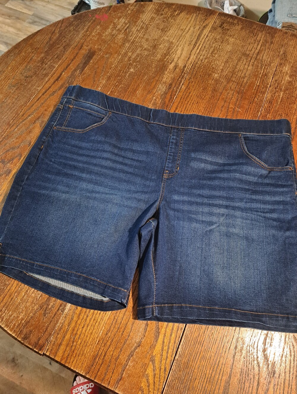 New 4X Terra & Sky Denim Blue Jean Pull On Dark Wash Bermuda Shorts Pockets